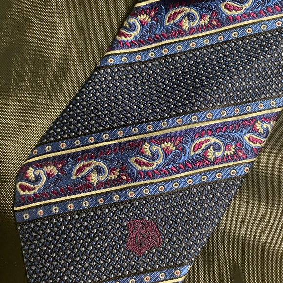 Versace Tie - Picture 2 of 5